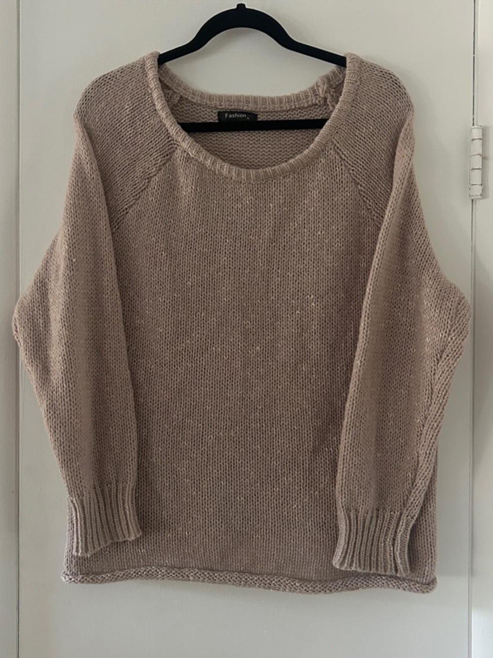 Women’s Fashion Taupe Scoop Neck Sweater Size M